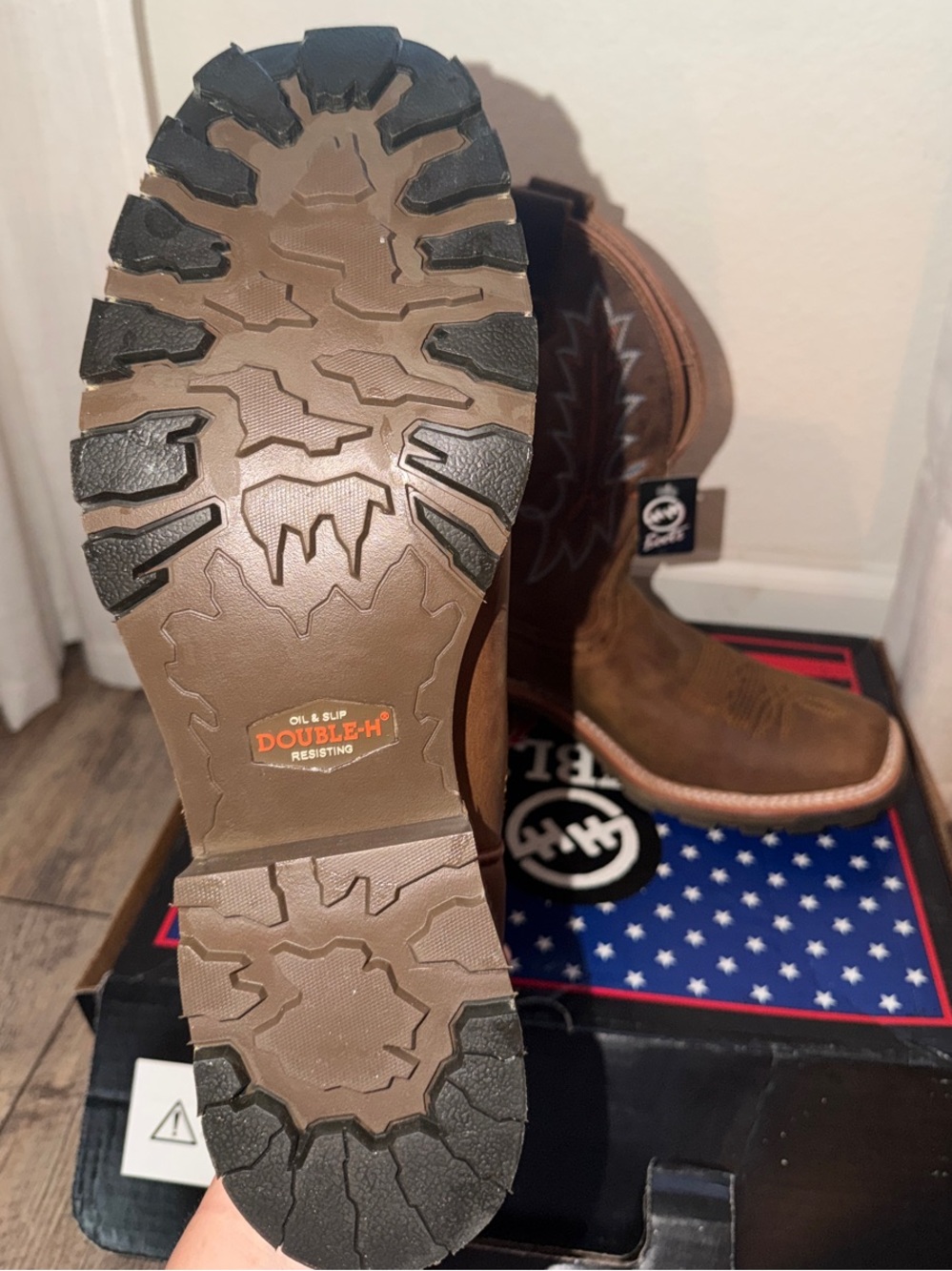 NWT Double H Brown Leather Cowboy Boots with Embroidered Shaft WORKWEAR SOLES - Picture 3 of 4